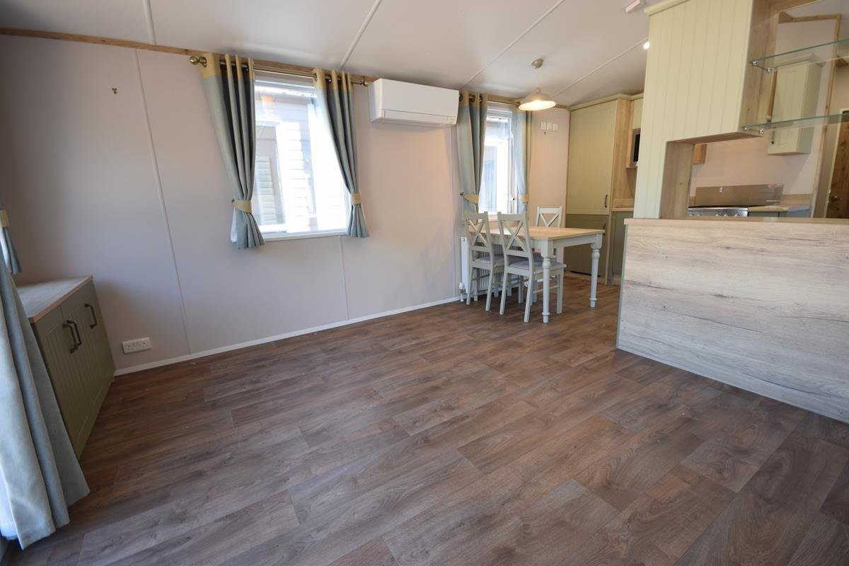SOLD | USED 2020 Atlas Debonair Lodge | 38×12 with 2 beds - Image 6