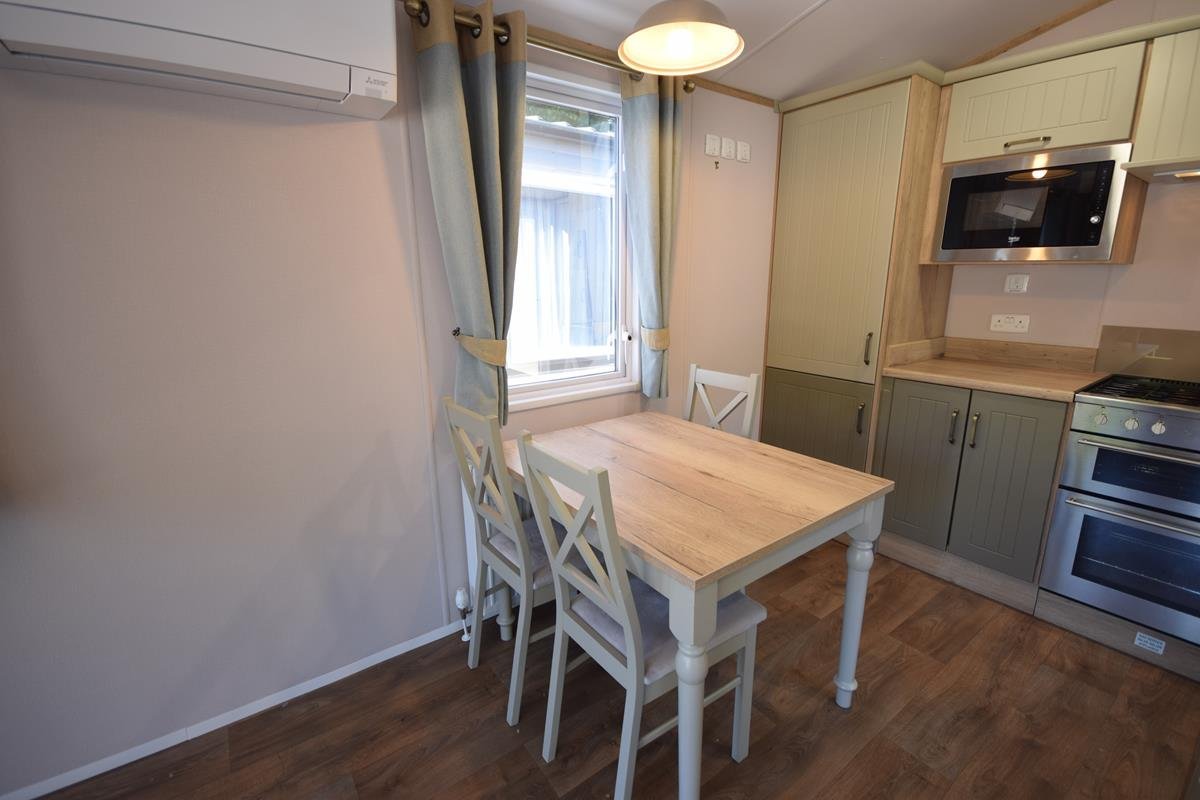 SOLD | USED 2020 Atlas Debonair Lodge | 38×12 with 2 beds - Image 9