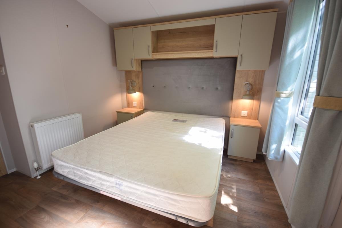 SOLD | USED 2020 Atlas Debonair Lodge | 38×12 with 2 beds - Image 23