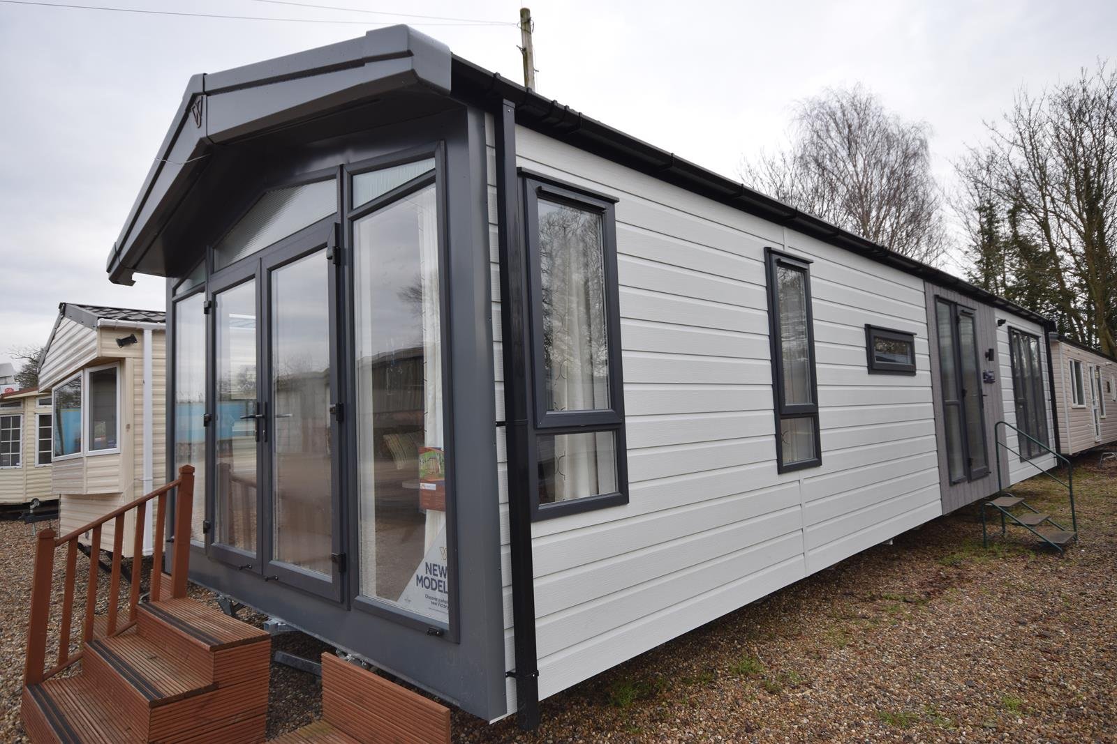 PRE-ORDER | 2027 Sunrise Saffron Lodge | 39×13 | 2 bed Mobile Home