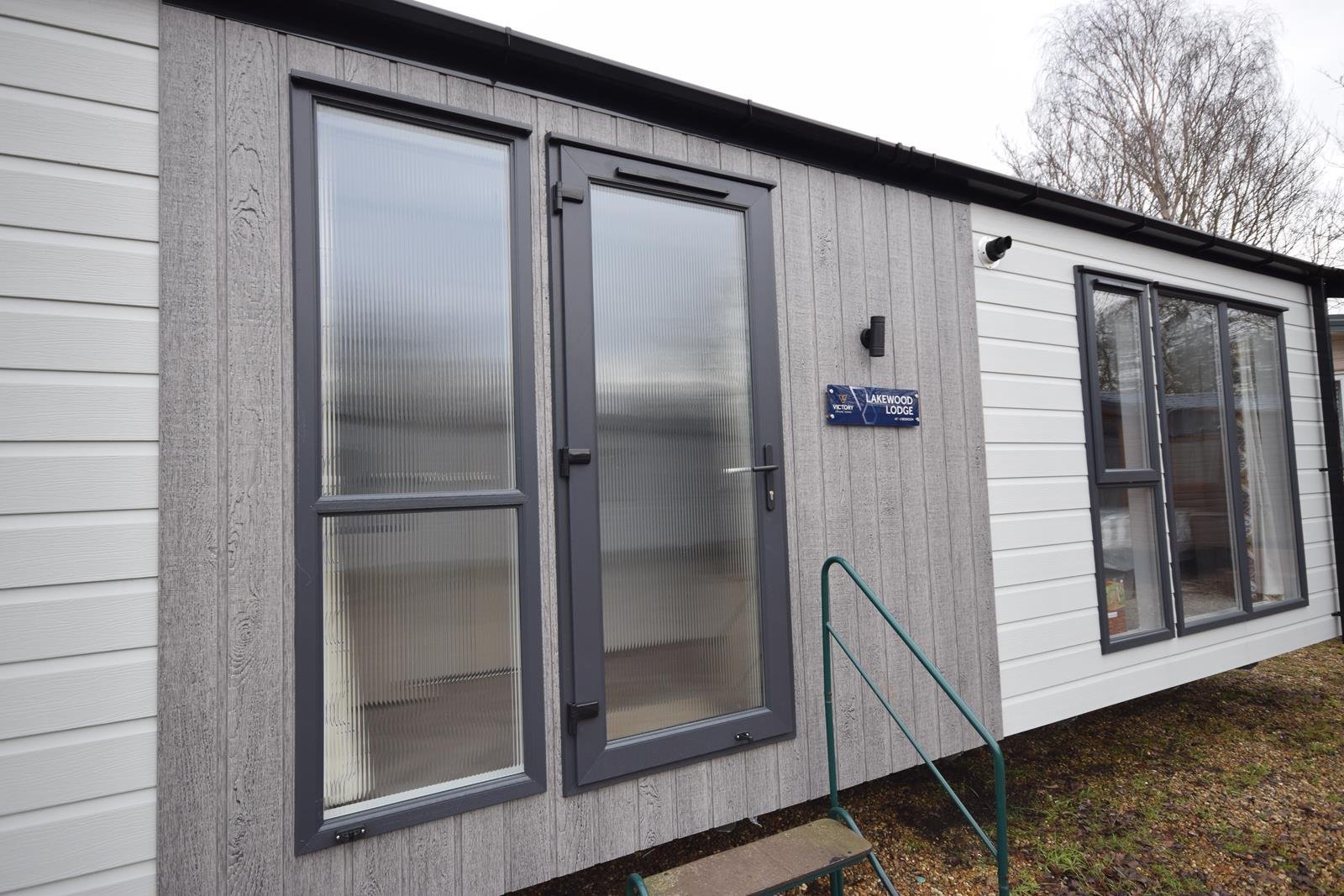PRE-ORDER | 2027 Victory Lakewood Lodge BS3632 | 43×14 Residential Log Cabin - Image 2