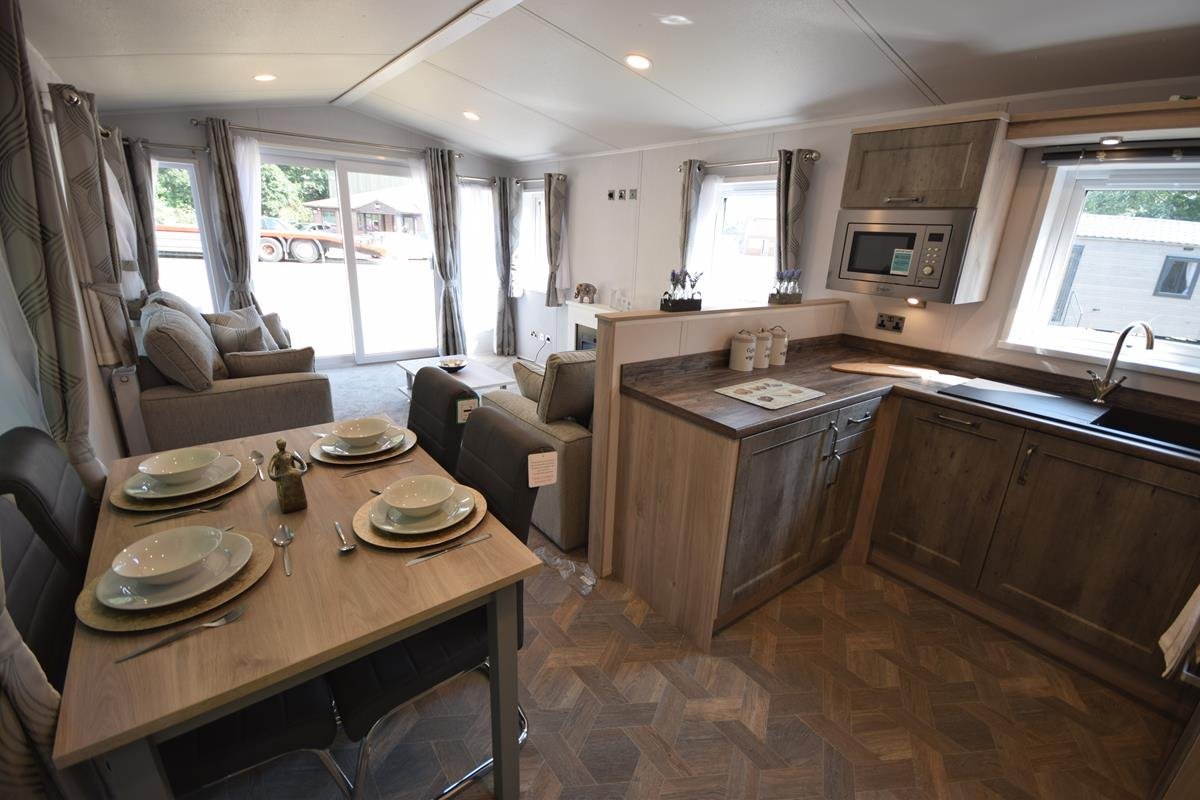 AVAILABLE | 2026 Sunrise Beverley Lodge | 38×12 | BS3632 Residential Mobile Home - Image 5