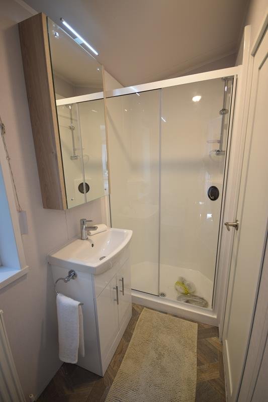 AVAILABLE | 2026 Sunrise Beverley Lodge | 38×12 | BS3632 Residential Mobile Home - Image 17