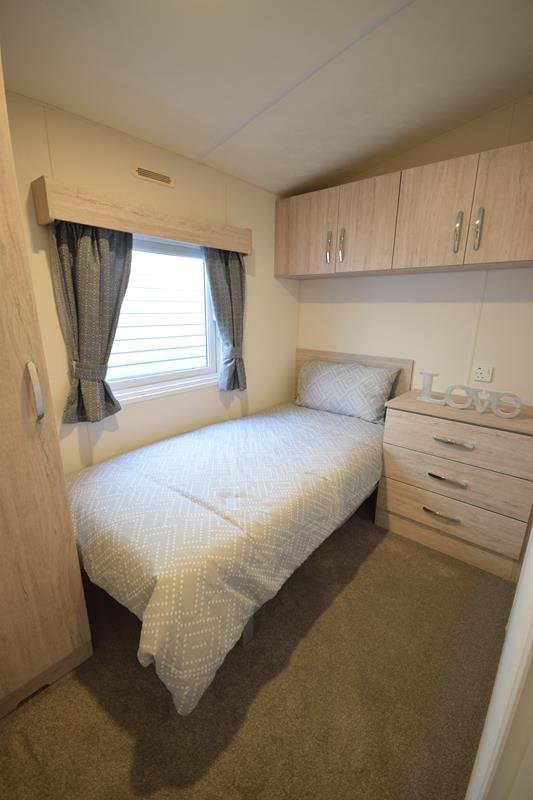 PRE-ORDER | 2027 | Sunrise Lodge Deluxe 38×13 | 2 beds - Image 16