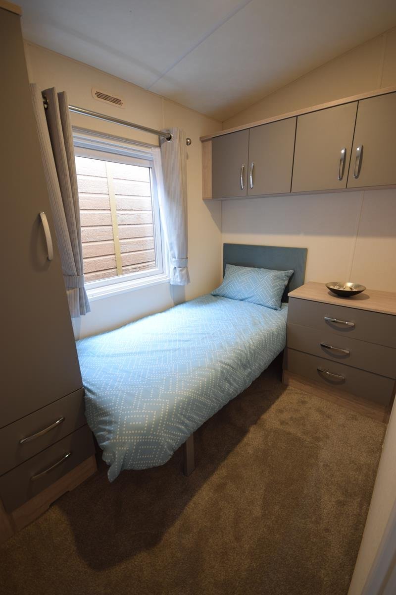 PRE-ORDER | 2027 Sunrise Lodge Deluxe Super’ | 41×13 | 3 beds - Image 15