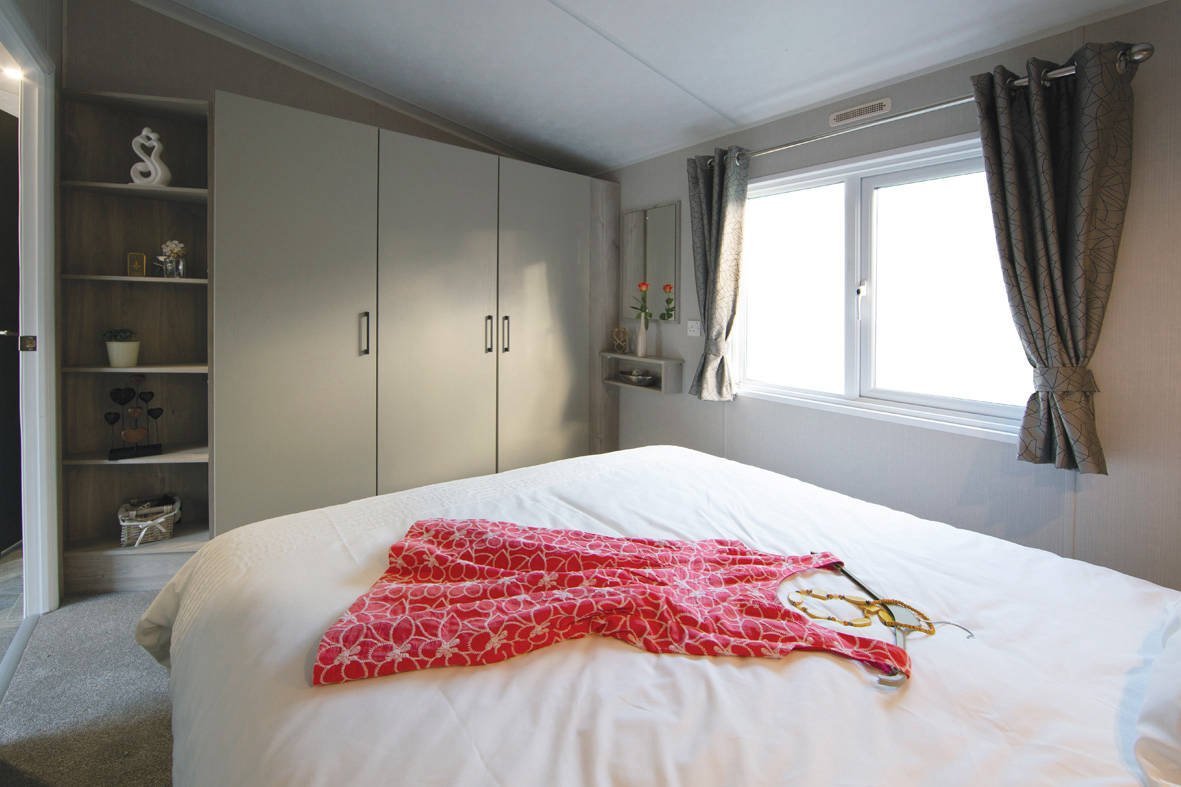 PRE-ORDER | 2027 Sunrise Athena Lodge | 2 or 3 bed Layouts - Image 10